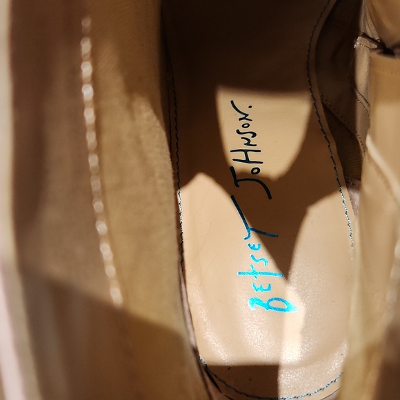 EUC Betsy Johnson Glass stone upper Sequins 3 1/2" heeled Boots sz 8.5M - Picture 9 of 14